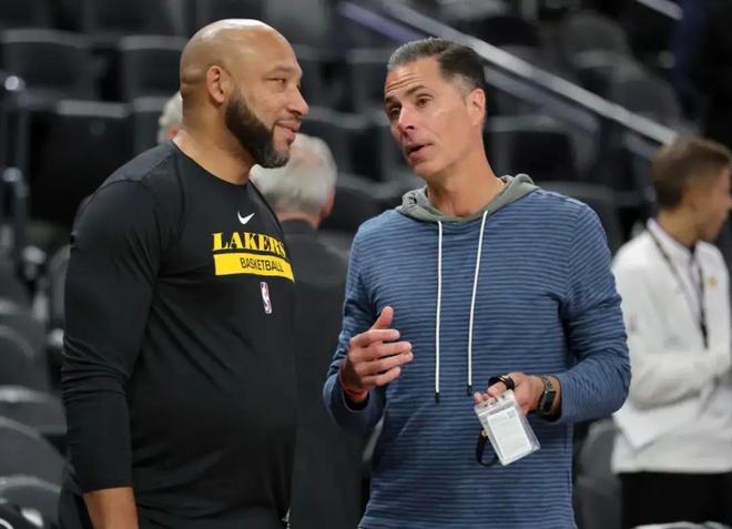 Opta预测本赛季欧联杯成绩：维拉夺冠概率超34%高居第一（Opta预测本季欧联：维拉以逾34%的夺冠概率领跑）