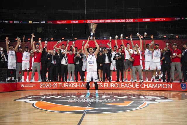 波切蒂诺：我对美国队的目标始终如一，就是要赢得世界杯（波切蒂诺称美国队目标未改：剑指世界杯冠军）