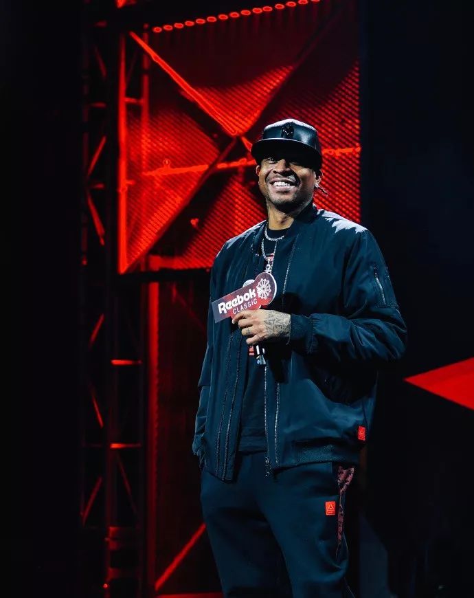 半场战报：皇马2-0毕包，姆巴佩一条龙建功+助攻卡马文加破门（半场战报：皇马2-0毕尔巴鄂，姆巴佩长途奔袭破门并助攻卡马文加）