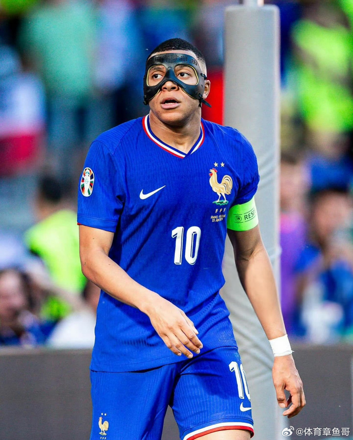 执教尤文取得开门红，斯帕莱蒂：我很紧张，像被煮熟了一样（斯帕莱蒂尤文首秀开门红 自称紧张得像被煮熟）