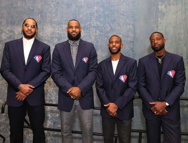 尤文官方：弗朗西斯科-孔塞桑当选队内10月最佳球员（尤文官方：弗朗西斯科-孔塞桑荣膺队内十月最佳球员）