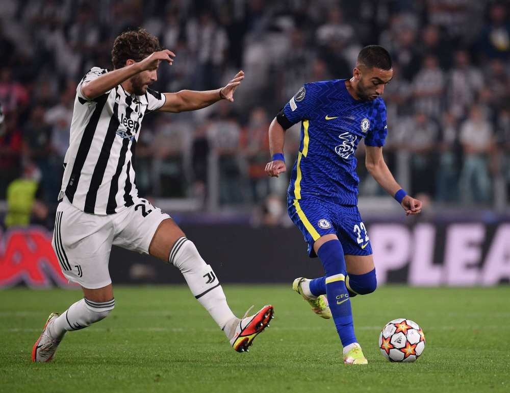 内马尔精彩过人引爆看台（内马尔华丽过人点燃全场）