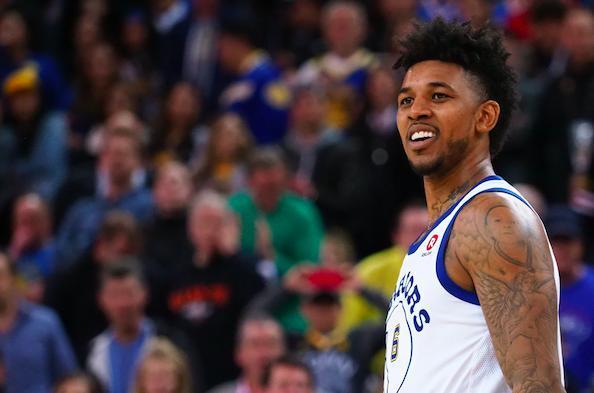 后卫防守不被过人的关键动作（后卫不被过人的关键防守动作）