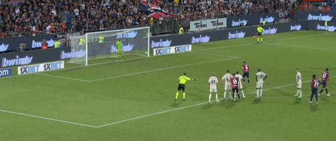 卡莱尔：其他老将遇到我们这样的情况会装病，西卡却全力以赴