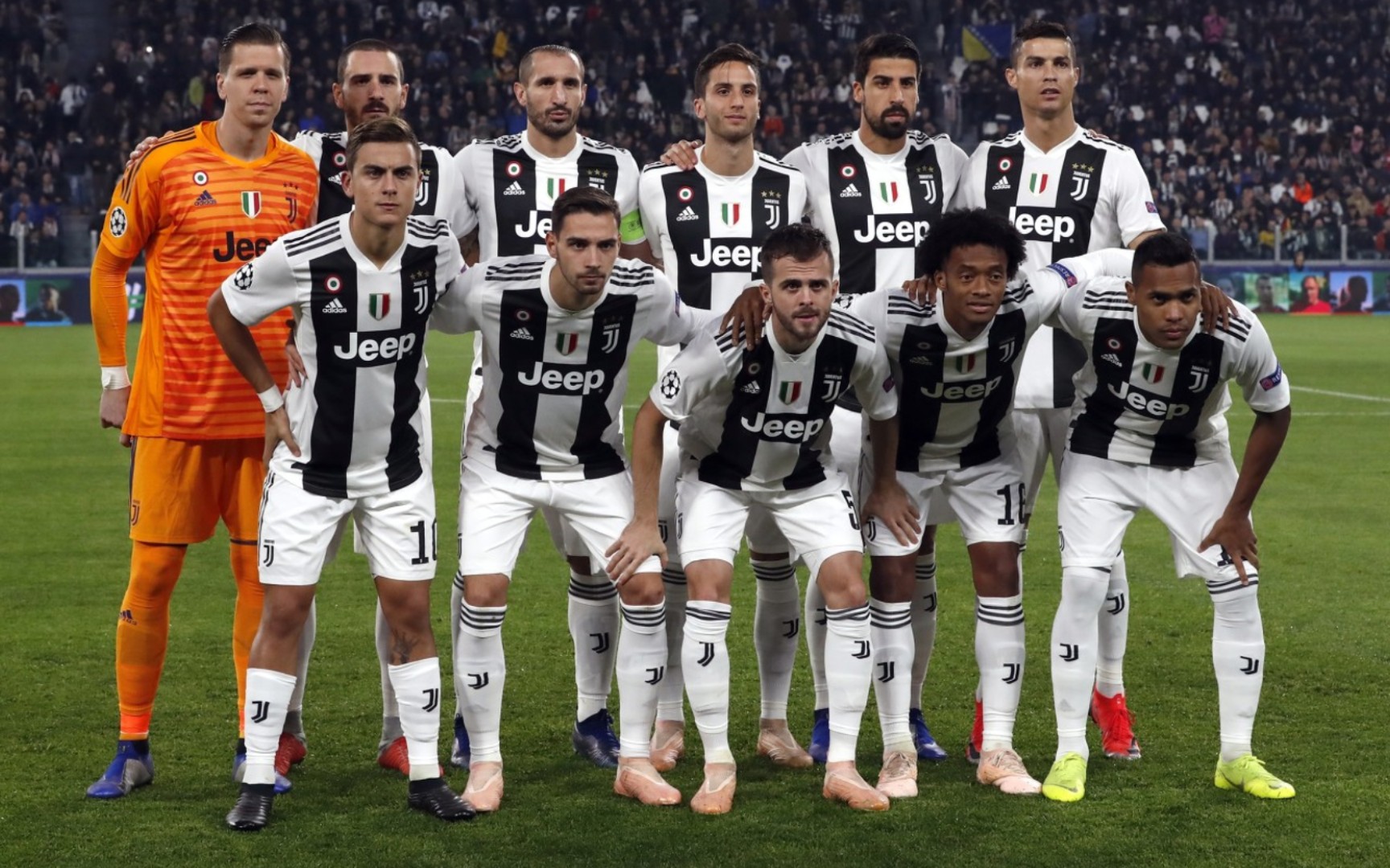 NBA：勇士主场击败灰熊 库里狂砍45分（勇士主场擒灰熊 库里轰下45分）