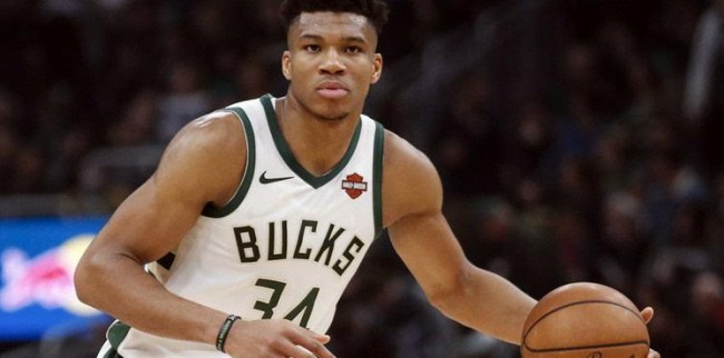 亚洲杯小组赛冷门频出（亚洲杯小组赛爆冷连连）