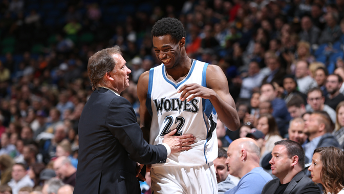 中超比赛亮点：上海海港2-1取胜山东泰山,（中超战报：上海海港2-1击败山东泰山）