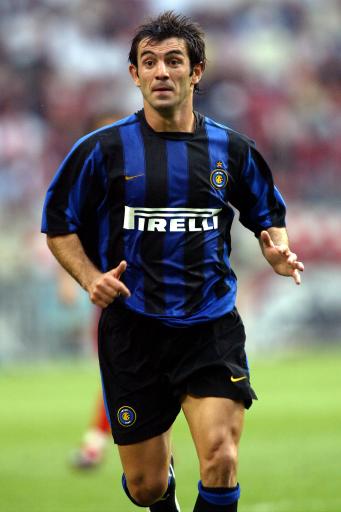 3场3球，成都B队艾孜买提当选中乙10月最佳球员／最佳青年球员（3战3球！成都B队艾孜买提荣膺中乙10月最佳球员与最佳青年球员）