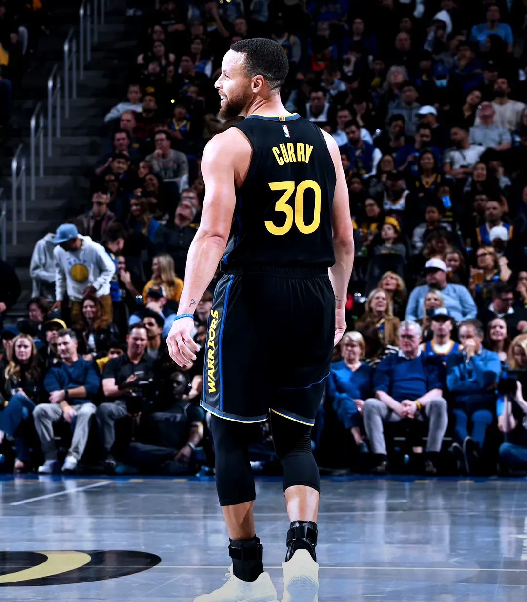 NBA战报：布朗30分8板，凯尔特人121-113击败猛龙（布朗轰30+8，凯尔特人121-113力克猛龙）