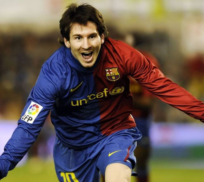 当志愿者在残特奥会：需要时我在你身旁，拼搏时我为你鼓掌（残特奥志愿者：你需要时我相伴，你拼搏时我喝彩）