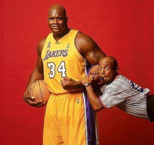 意媒：国米将贝尔纳韦视为未来中场引援人选，已派球探考察（意媒称国米将贝尔纳韦列为未来中场目标，已派球探现场考察）